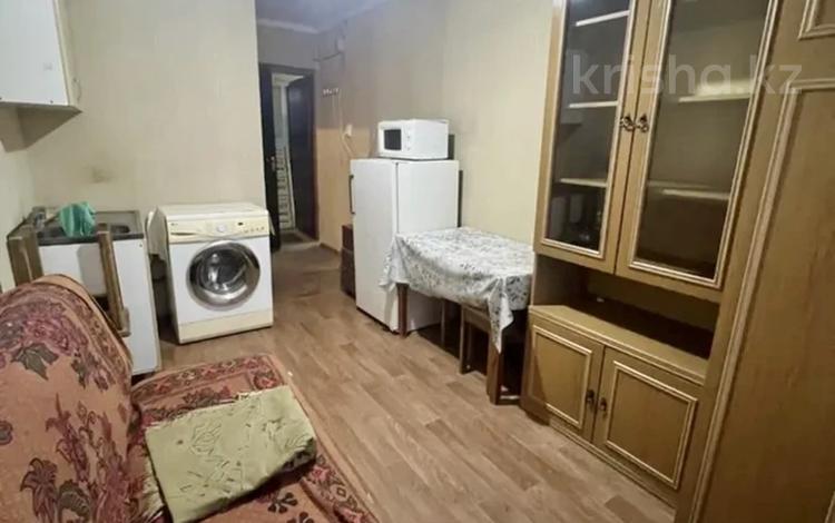 1-бөлмелі пәтер · 18 м² · 4/4 қабат, №7 ш/а. 2, бағасы: 140 000 ₸ в Алматы, Ауэзовский р-н — фото 2
