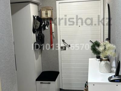 3-бөлмелі пәтер · 72 м² · 1/5 қабат, 2-мкр 20, бағасы: 32 млн ₸ в Есик
