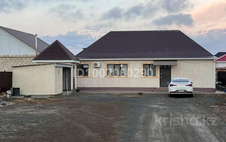 Отдельный дом · 4 комнаты · 139 м² · 10 сот., мкр Жулдыз-2, Бисембай орынбасаров 64 за 24.8 млн 〒 в Атырау — фото 2