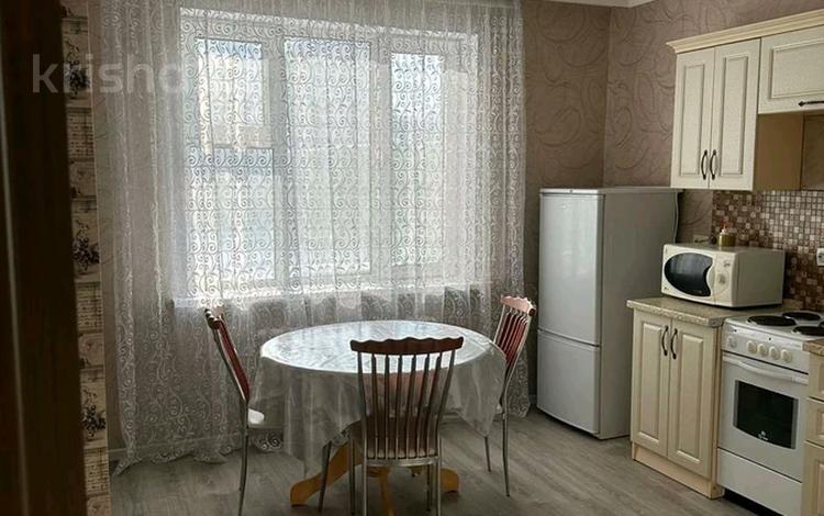 1-комнатная квартира · 45 м² · 4/15 этаж помесячно, Мәңгілік Ел 19 за 180 000 〒 в Астане, Есильский р-н — фото 2