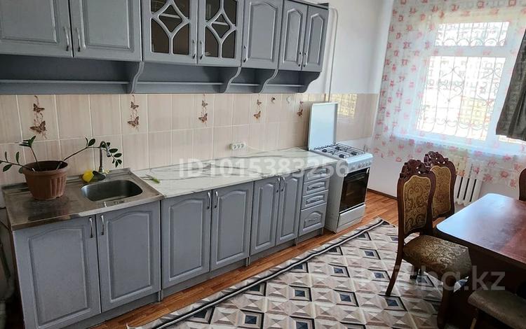 2-комнатная квартира · 57 м² · 1/5 этаж, мкр Байтерек 6 за 120 000 ₸ в Таразе — фото 2