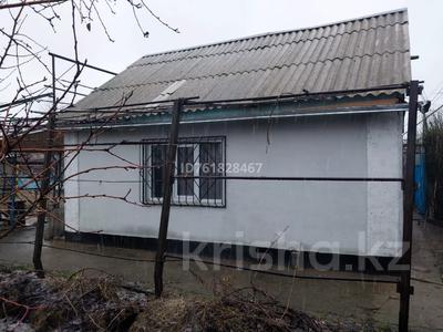 Дача · 2 комнаты · 25 м² · 8 сот., Малиновая 113А — Зеленый забор за 14 млн ₸ в Шымкенте, Туран р-н