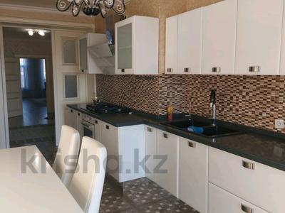 3-бөлмелі пәтер · 137 м² · 6/6 қабат, Ташенова — Тауке-Хана, бағасы: 87 млн ₸ в Шымкенте