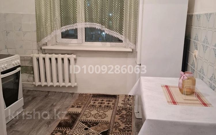 1-бөлмелі пәтер · 30.6 м² · 2/5 қабат, Камзина 4/1 — 5 поликлиника, колледж транспорта и коммуникаций, жд поликлиника, бағасы: 14 млн ₸ в Павлодаре — фото 2