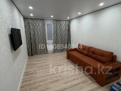 2-комнатная квартира · 70 м² · 1/7 этаж, Касыма Шарипова 206/4 за 300 000 〒 в Алматы, Алатауский р-н