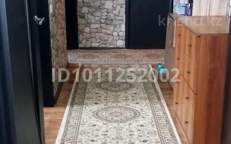 2-бөлмелі пәтер · 51 м² · 3/3 қабат, 18й микрорайон, бағасы: 22.8 млн ₸ в Конаеве — фото 2