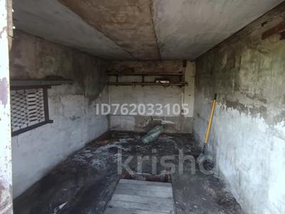 Гараждар мен тұрақтар в Алматинской обл.: Гараж · 21 м² · Жансугурова 90 — Возле рояль петрол заправка, бағасы: 1.8 млн 〒 Гараж · 21 м² · Жансугурова 90 — Возле рояль петрол заправка, бағасы: 1.8 млн 〒 в