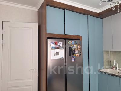 2-бөлмелі пәтер · 60.3 м² · 18/20 қабат, Роза Багланова 12/5, бағасы: 43.5 млн ₸ в Астане, Нура р-н