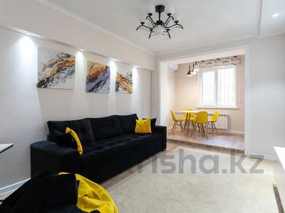 2-бөлмелі пәтер, 60 м² тәулік бойы, 17-й мкр 54, бағасы: 15 000 〒 в Актау, 17-й мкр