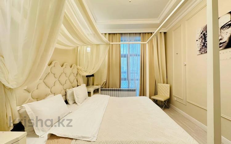 3-комнатная квартира · 130 м² · 8/8 этаж, Мангилик Ел 28 за 40 000 ₸ в Астане, Есильский р-н — фото 20