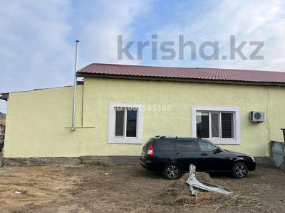 Саяжай · 3 бөлме · 40.5 м² · 21.6 жүзд., Атырау ш/а., Дидар 5, бағасы: 16 млн ₸ в мкр Атырау