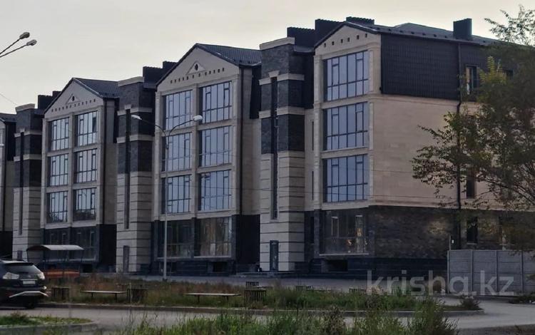 2-комнатная квартира · 66 м², Алтын Арка 20 за ~ 22.4 млн 〒 в Караганде — фото 11