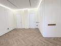 4-комнатная квартира · 220 м² · 4/15 этаж, Айтеке би 113 за 800 000 ₸ в Атырау — фото 15