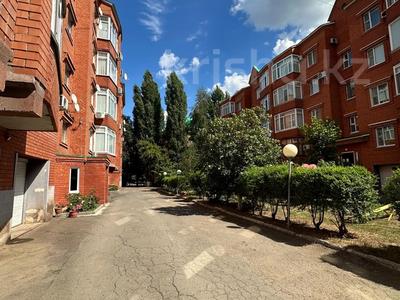 Продажа квартир в Западно-Казахстанской обл.: 4-комнатная квартира · 109 м² · 3/5 этаж, Ескалиева 299 за 47.9 млн 〒 4-комнатная квартира · 109 м² · 3/5 этаж, Ескалиева 299 за 47.9 млн 〒 в Уральске