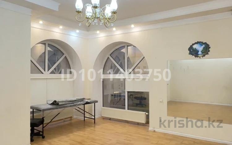 Салоны красоты · 300 м² за 1.5 млн ₸ в Уральске — фото 16