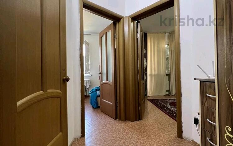 1-комнатная квартира · 45 м² · 5/9 этаж, мкр Аксай-1А 25 за 10 000 ₸ в Алматы, Ауэзовский р-н — фото 2