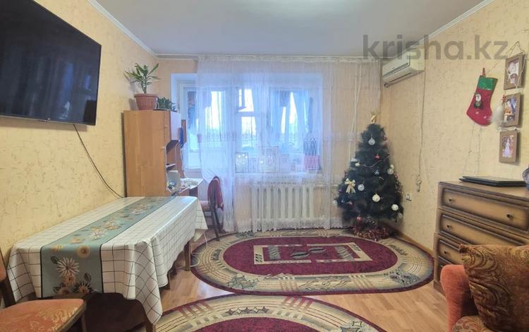 2-бөлмелі пәтер · 51 м² · 4/9 қабат, 12 ш/а., бағасы: 18 млн ₸ в Актобе, мкр 12 — фото 2