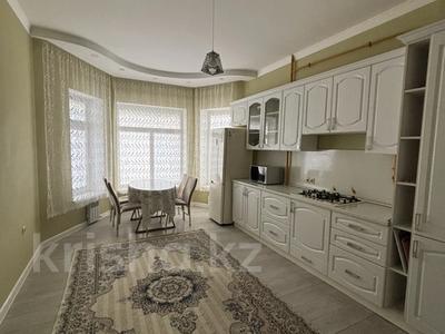 2-бөлмелі пәтер · 90 м² · 2/4 қабат, Акмаржан 1, бағасы: 20 000 ₸ в Актау, мкр Приморский