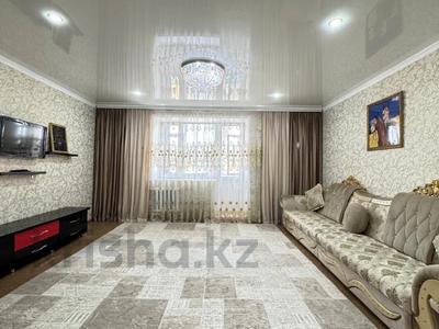 Продажа квартир в Абай обл.: 3-комнатная квартира · 81.9 м² · 5/5 этаж, Юность за 28.5 млн 〒 3-комнатная квартира · 81.9 м² · 5/5 этаж, Юность за 28.5 млн 〒 в Семее