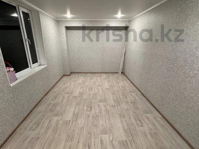2-комнатная квартира · 56 м² · 5/5 этаж, мкр Юго-Восток, Строителей за 18.5 млн ₸ в Караганде, Казыбек би р-н