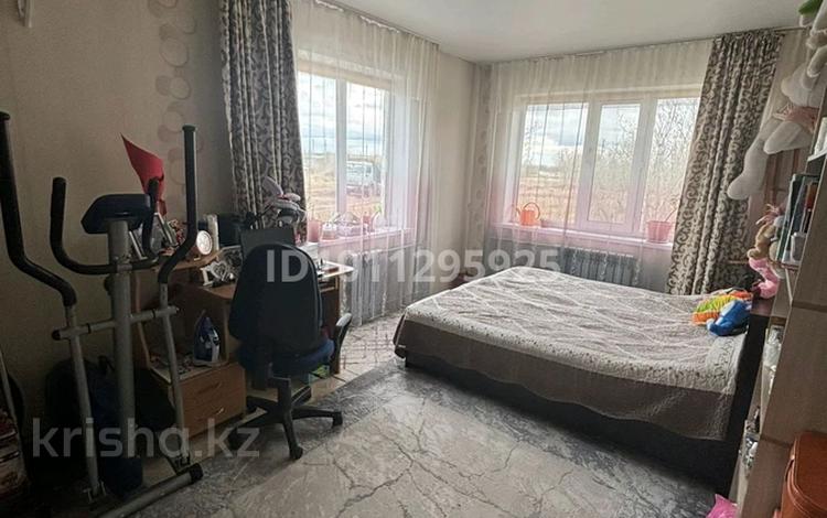 2-бөлмелі пәтер · 40.5 м² · 1/4 қабат, 50 лет Октября 1, бағасы: 9.9 млн ₸ в Красном яре — фото 2