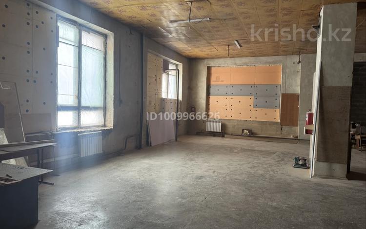 Свободное назначение · 300 м² за 400 000 ₸ в Усть-Каменогорске, Ульбинский — фото 2