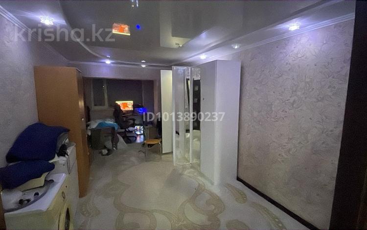 2-комнатная квартира · 50.3 м² · 4/4 этаж, 4-й мкр 52 за 12.5 млн ₸ в Актау — фото 2