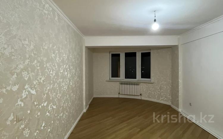 2-комнатная квартира · 65 м² · 8/9 этаж, Тәуелсіздіктің 10 жылдығы 36/2 за 250 000 ₸ в  — фото 2