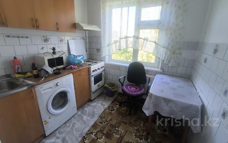 3-комнатная квартира · 58 м² · 4/4 этаж, мкр №9 21 за 265 000 ₸ в Алматы, Ауэзовский р-н — фото 2