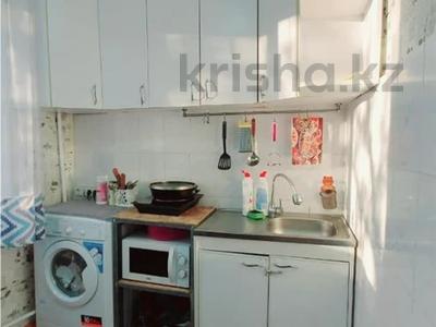 2-комнатная квартира · 45 м² · 3/5 этаж, Майкудук, 12й микрорайон за 11 млн ₸ в Караганде, Алихана Бокейханова р-н