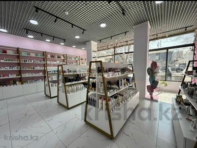 Свободное назначение, офисы, магазины и бутики, склады, общепит, салоны красоты, фитнес и спорт, медцентры и аптеки, образование, развлечения, кабинеты и рабочие места, студии · 120 м² за 1.9 млн 〒 в Алматы, Бостандыкский р-н