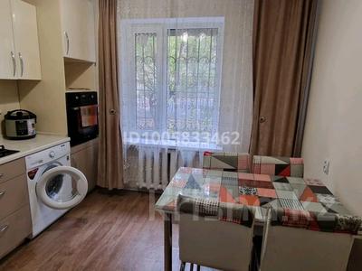 3-комнатная квартира · 79 м² · 1/5 этаж, мкр Аксай-3А 66 за 375 000 〒 в Алматы, Ауэзовский р-н