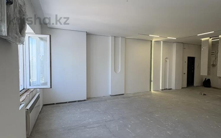 3-бөлмелі пәтер · 105 м² · 15/18 қабат, Туркестан 2 — Абу даби, бағасы: 53 млн ₸ в Астане, Есильский р-н — фото 3