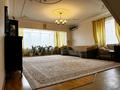 6-комнатная квартира · 286 м² · 2/2 этаж, Рыскулбекова 53 — В районе Парк Кирова за 76 млн ₸ в Уральске — фото 2