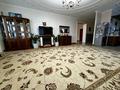 6-комнатная квартира · 286 м² · 2/2 этаж, Рыскулбекова 53 — В районе Парк Кирова за 76 млн ₸ в Уральске — фото 9
