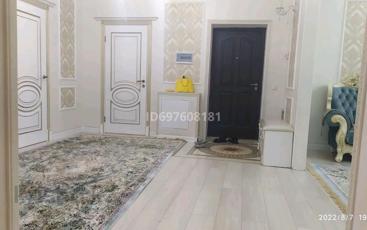 4-комнатная квартира · 174 м² · 7/10 этаж, Аманжолова — Национального музея за 130 млн ₸ в Астане, Алматы р-н — фото 2
