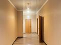 3-комнатная квартира · 110 м² · 3/8 этаж, Достык 13/2 за 35 000 ₸ в Астане, Есильский р-н
