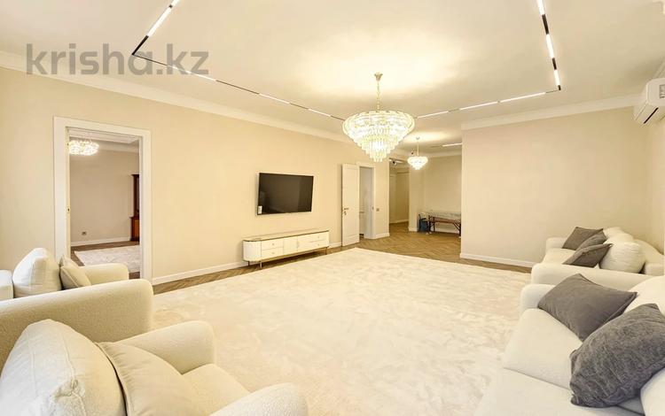 5-комнатная квартира · 238.5 м² · 4/5 этаж, мкр Ерменсай, Ушкемпирова 42 за 1.8 млн ₸ в Алматы, Бостандыкский р-н — фото 23