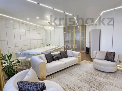 4-бөлмелі пәтер · 165 м² · 4/21 қабат, Пр.Аль-Фараби 11, бағасы: 270 млн ₸ в Алматы, Бостандыкский р-н