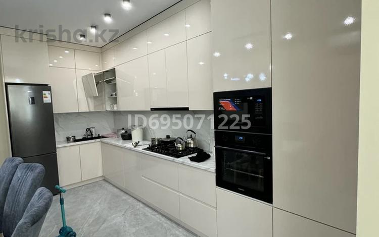 4-бөлмелі пәтер · 150 м² · 5/5 қабат, Неусыпова 57, бағасы: 60 млн ₸ в Уральске — фото 2