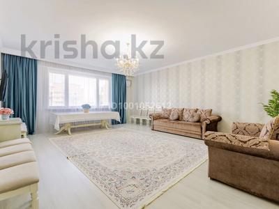 3-комнатная квартира · 130 м² · 10/12 этаж, Кунаева 14 за 50 000 〒 в Астане, Есильский р-н