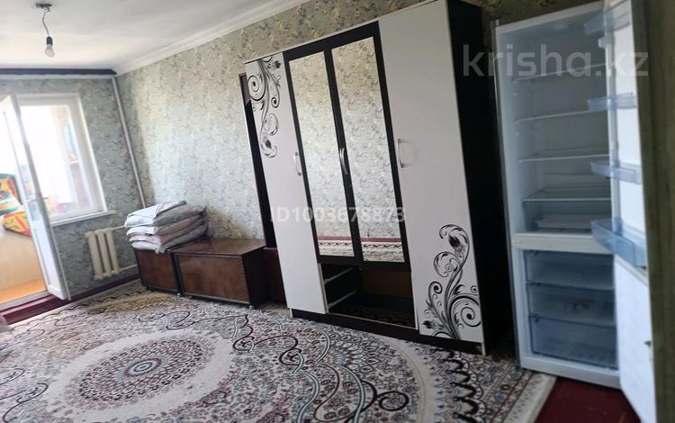 1-бөлмелі пәтер · 18 м² · 4 қабат, мкр Малый Самал, Байтұрсынов 59 — Байтұрсынов, бағасы: 9 млн ₸ в Шымкенте, Туран р-н — фото 2