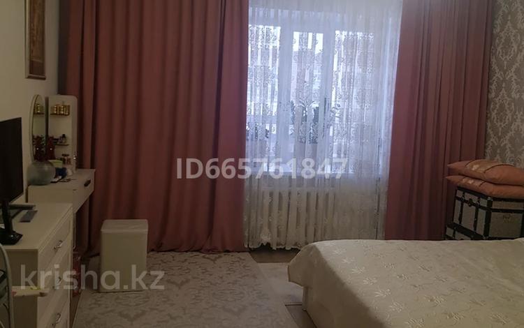 2-бөлмелі пәтер, 75 м², 5/12 қабат, А-98 1 — Кошкарбаева, бағасы: 42 млн 〒 в Астане, Алматы р-н — фото 2