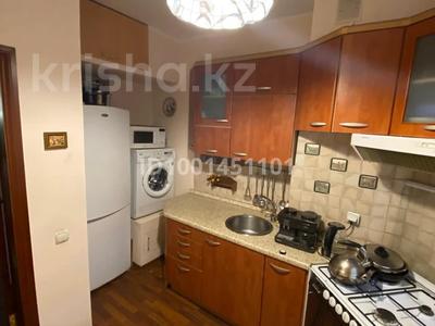 2-комнатная квартира · 50 м² · 2/3 этаж, Наурызбай батыра 76 за 360 000 ₸ в Алматы, Бостандыкский р-н