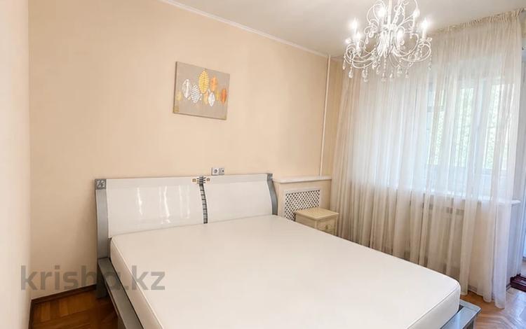 2-бөлмелі пәтер · 65 м² · 2/5 қабат, Зенкова, бағасы: 380 000 ₸ в Алматы, Медеуский р-н — фото 2