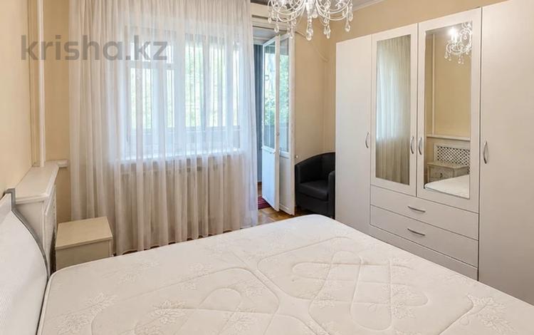 2-комнатная квартира · 65 м² · 2/5 этаж, Зенкова за 360 000 ₸ в Алматы, Медеуский р-н — фото 3