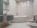 4-бөлмелі пәтер · 220 м² · 4/6 қабат, Рахмадиева 12, бағасы: 165 млн ₸ в Алматы, Бостандыкский р-н — фото 33