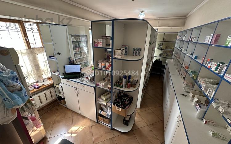 Медцентры и аптеки · 40 м² за 200 000 ₸ в Алматы, Турксибский р-н — фото 3