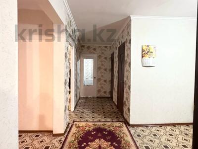 3-комнатная квартира · 71.2 м² · 5/5 этаж, Жастар 25 за 24 млн 〒 в Усть-Каменогорске