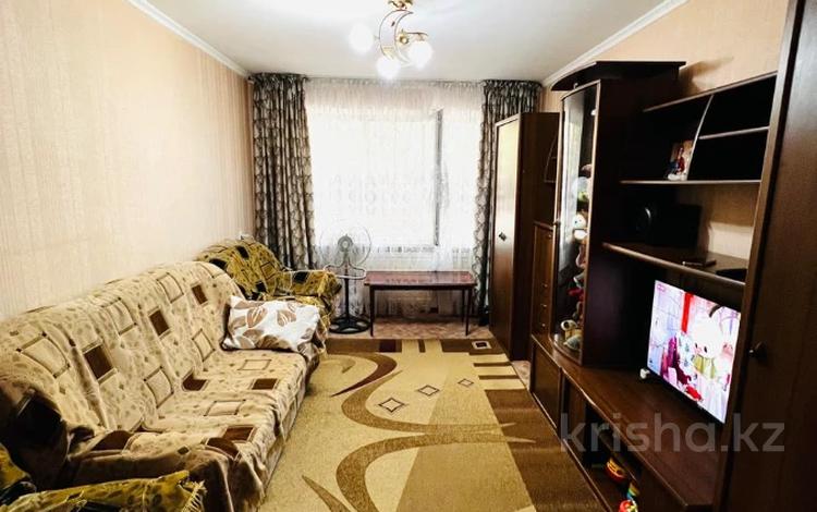2-комнатная квартира · 46 м² · 1/5 этаж, микр. Самал за 11.9 млн 〒 в Таразе — фото 2